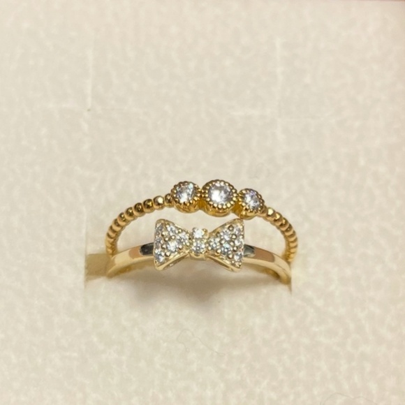 14k gold plating on sterling silver (Gold Vermeil) CZ Bow and Bezel rings size 6 - Picture 1 of 4